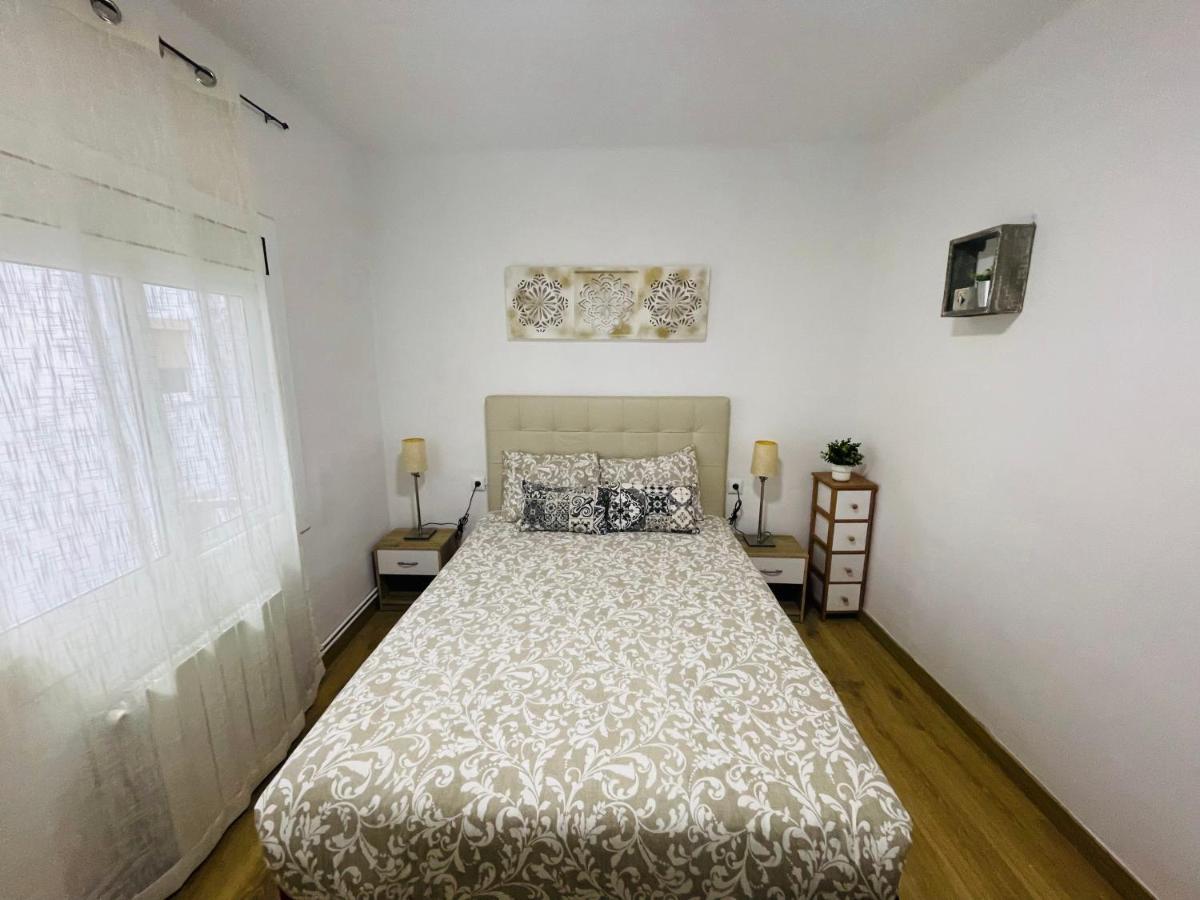 Beach Apartment Barca 6 سان أدريان دي بيزوس المظهر الخارجي الصورة